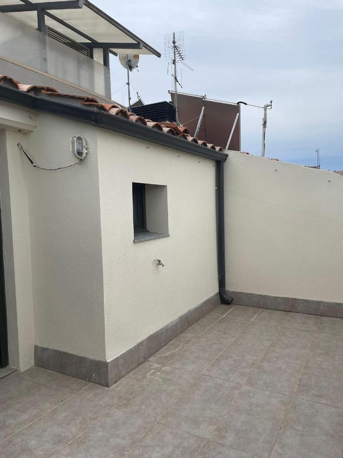 Luminoso Duplex Con Parking Διαμέρισμα Τεράσα Εξωτερικό φωτογραφία